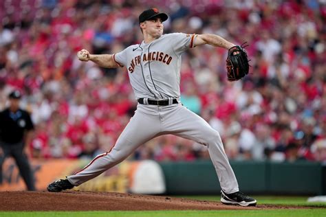 One bad inning snaps SF Giants’ win streak at 7 with loss to Reds